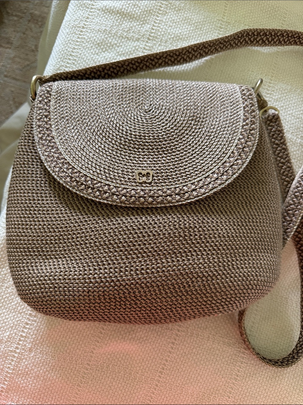 Crossbody Woven Shoulder Bag in taupe and gold